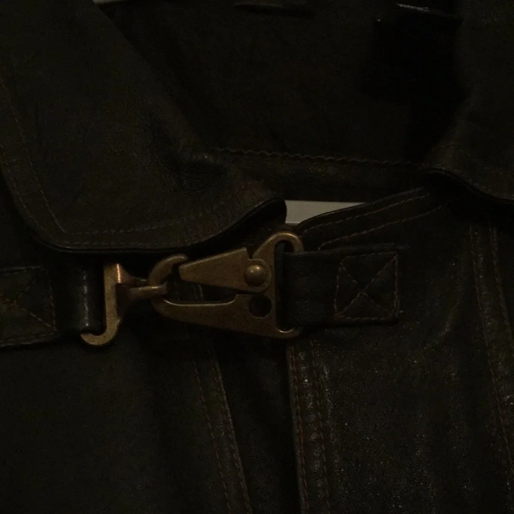 Context - Picture 3 of 10